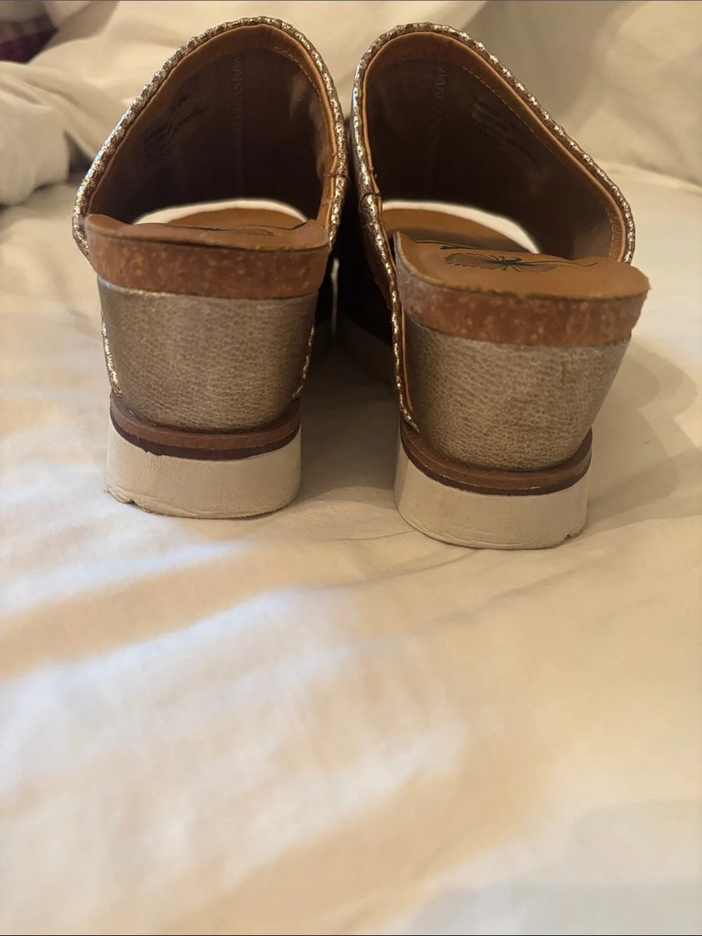 OTBT Metallic Rose Gold Slide Wedges